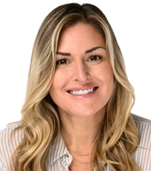 Missy Saxton bio image and link